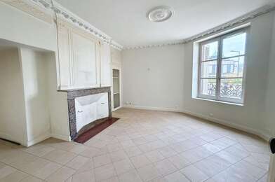 Appartement 3 pièces 233625 €