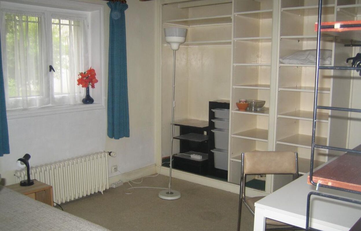 appartement 1 pièces 13 m2 à louer à Versailles (78000)