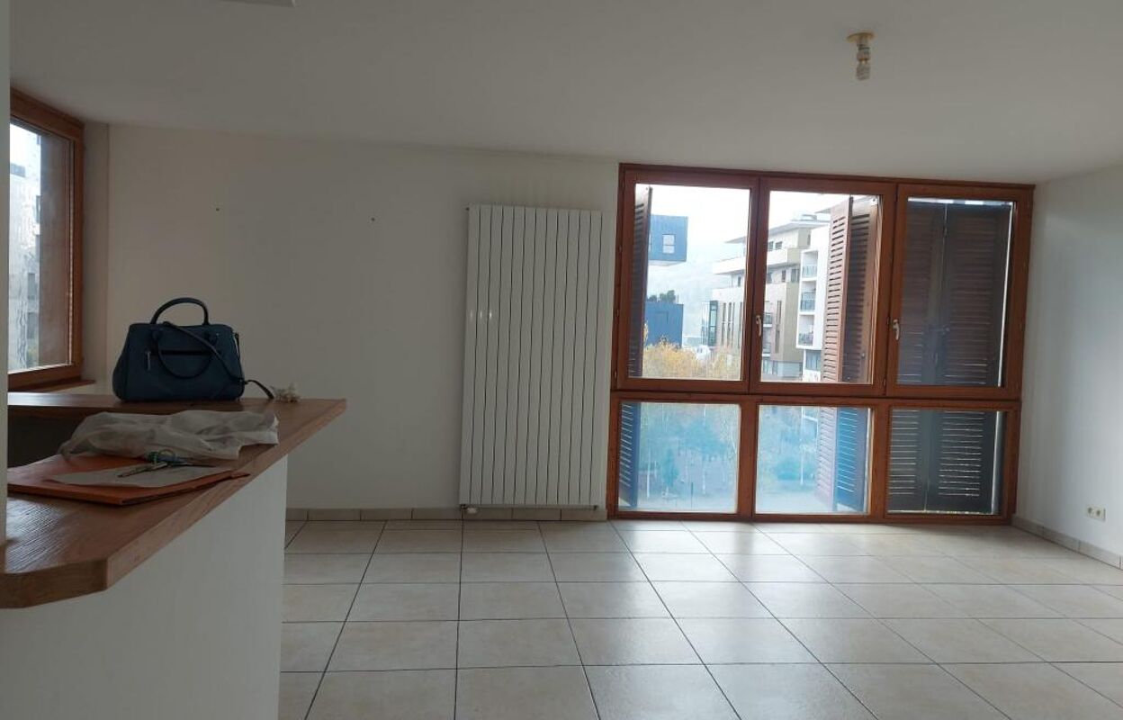 appartement 2 pièces 52 m2 à louer à Lyon 2 (69002)