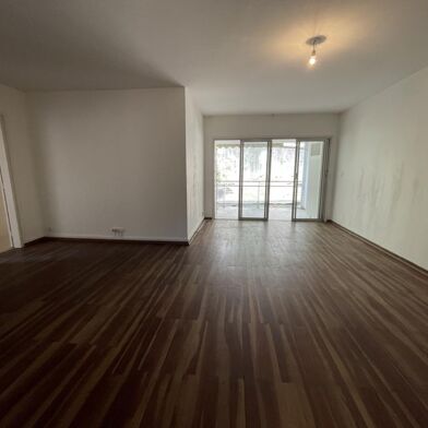 Appartement 4 pièces 227900 €