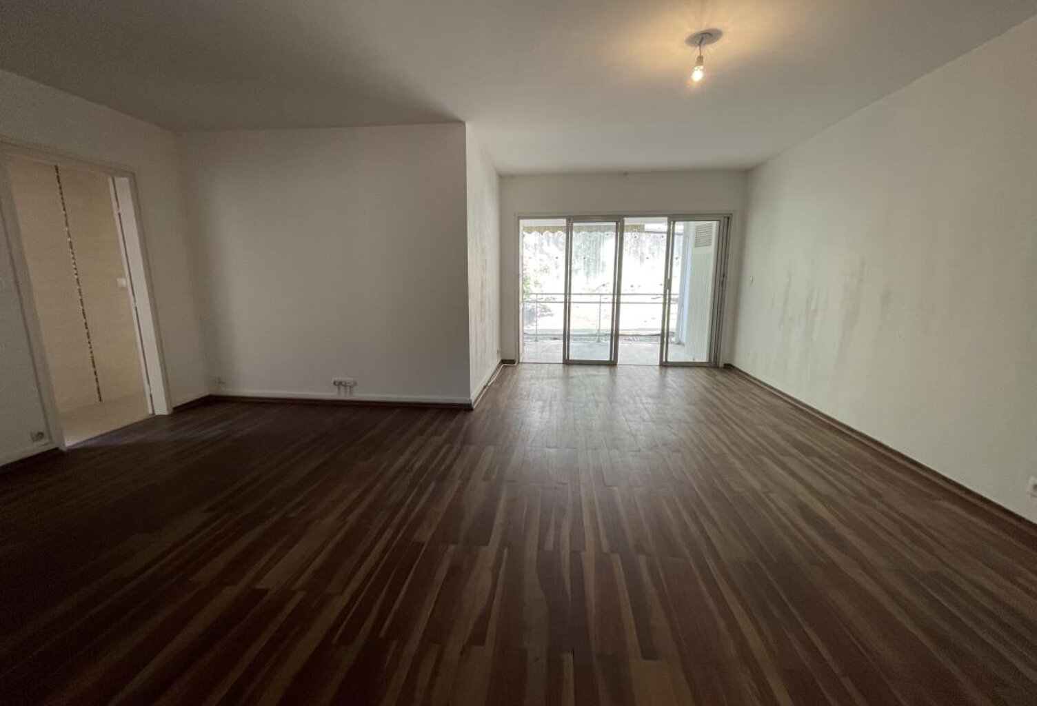 F4 de 94 m2 plus terrasse sur Saint Denis — photo 1