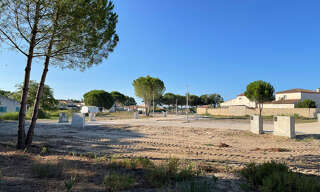 Local industriel  288 m² à vendre à Aigues-Mortes (30220)