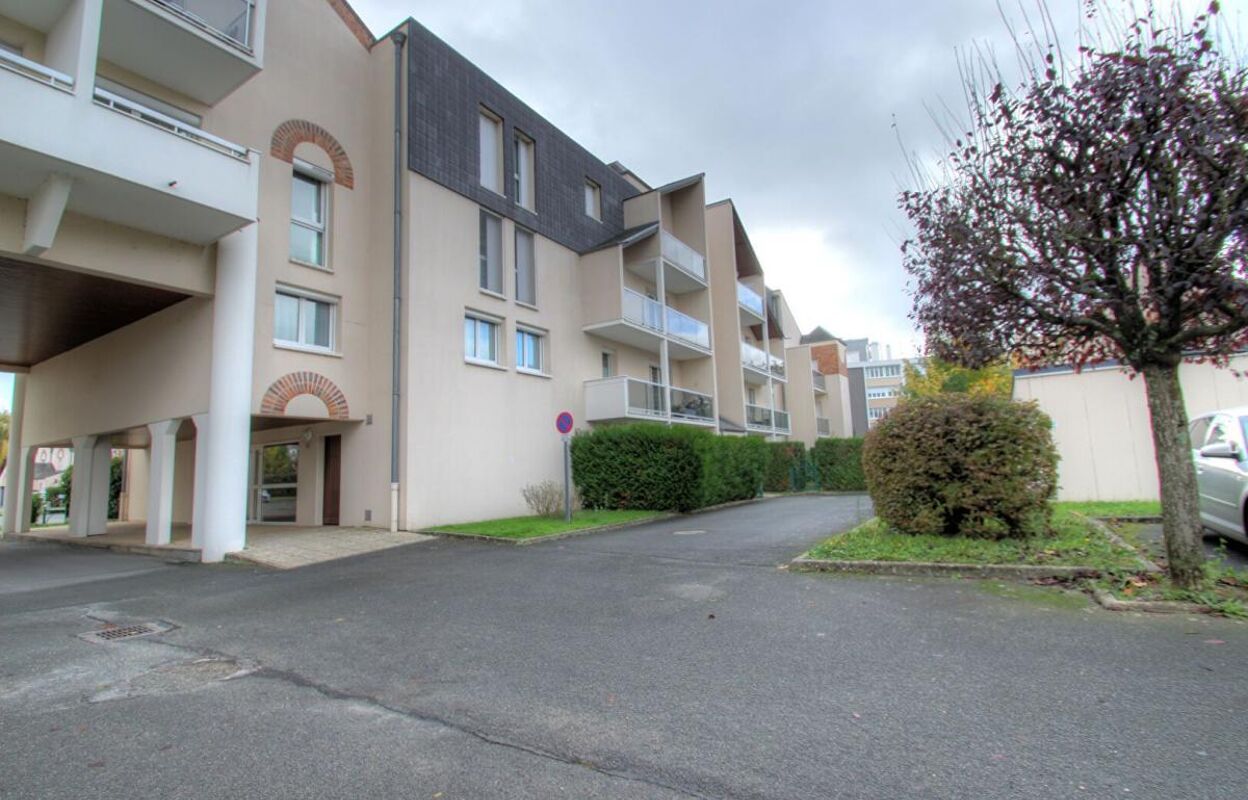 appartement 4 pièces 91 m2 à vendre à Saint-Jean-le-Blanc (45650)