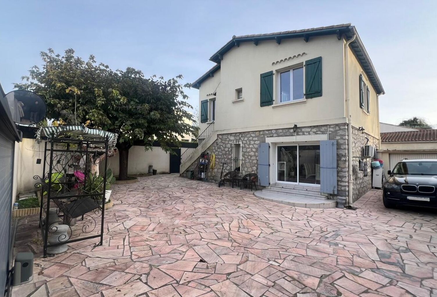 Maison À Vendre LA CHAMBERTE — photo 1