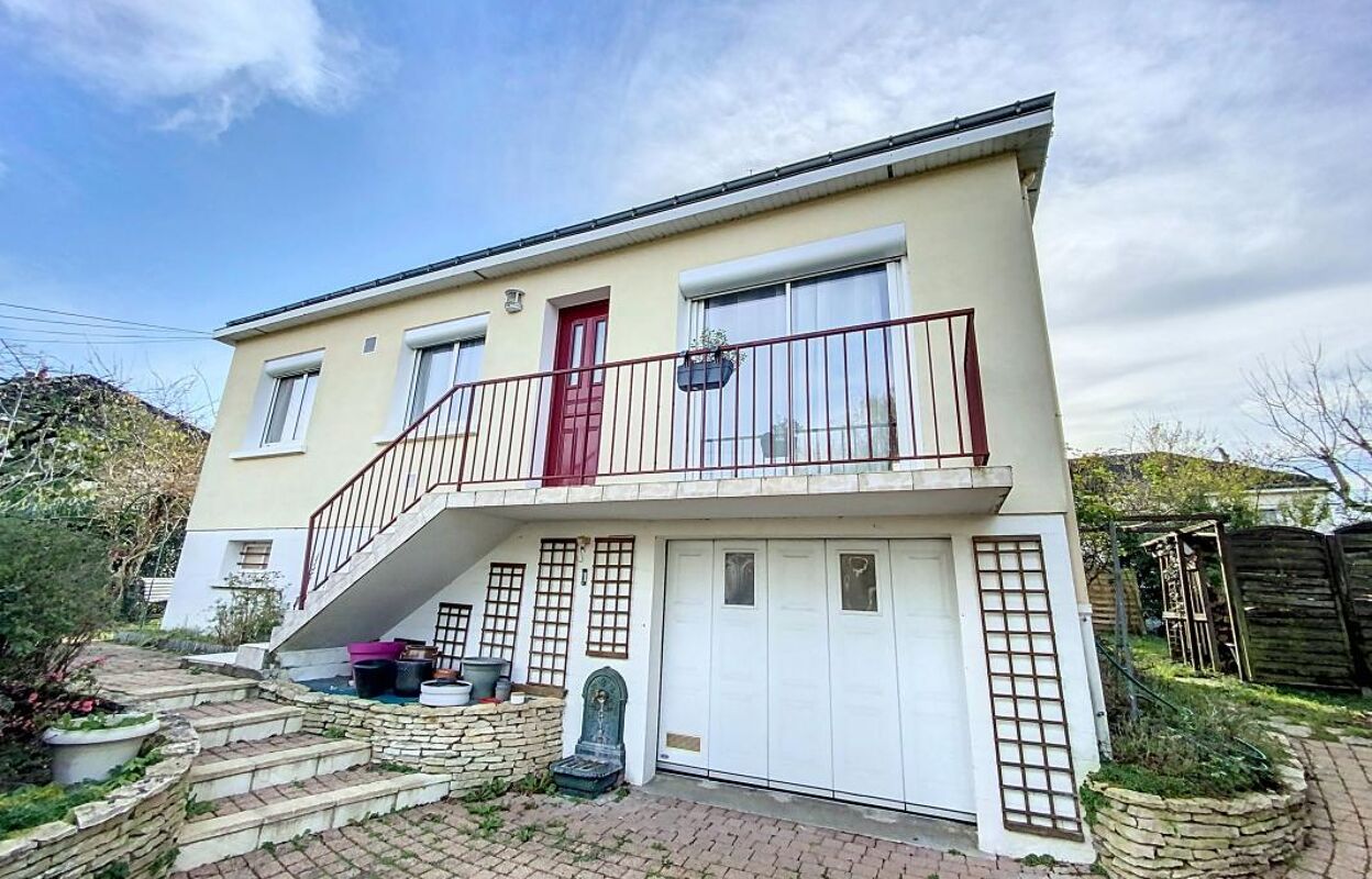 maison 4 pièces 92 m2 à vendre à Joué-Lès-Tours (37300)