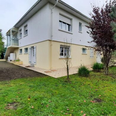 Maison 10 pièces 254 m²