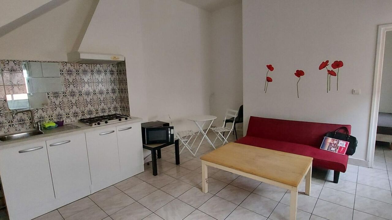 appartement 2 pièces 32 m2 à vendre à Nîmes (30000)