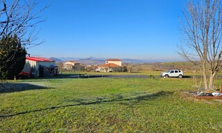 Terrain  885 m² à vendre à Billom (63160)