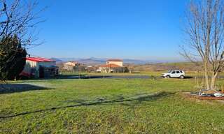 Terrain  885 m² à vendre à Égliseneuve-près-Billom (63160)