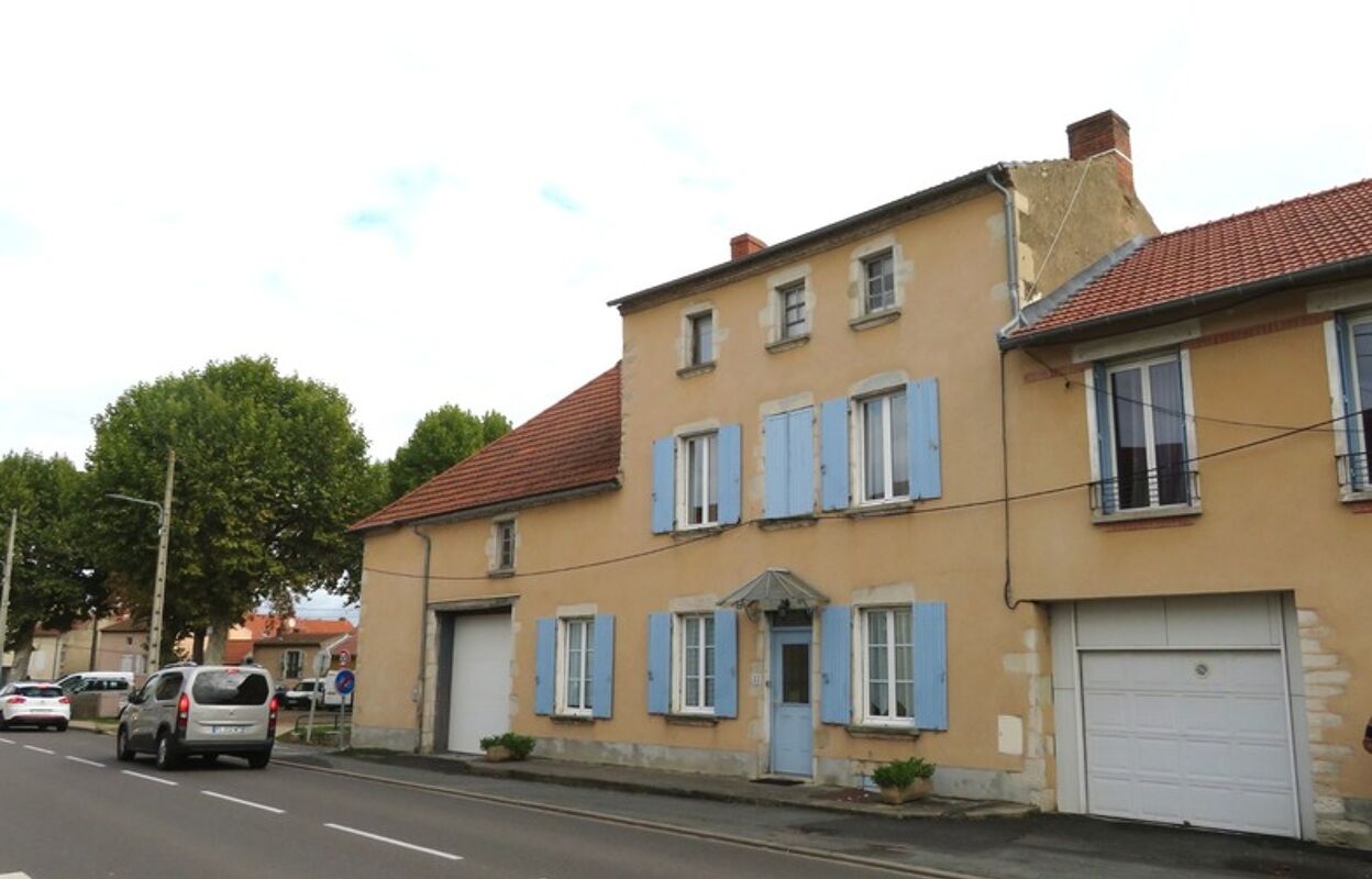 maison 5 pièces 110 m2 à vendre à Gannat (03800)