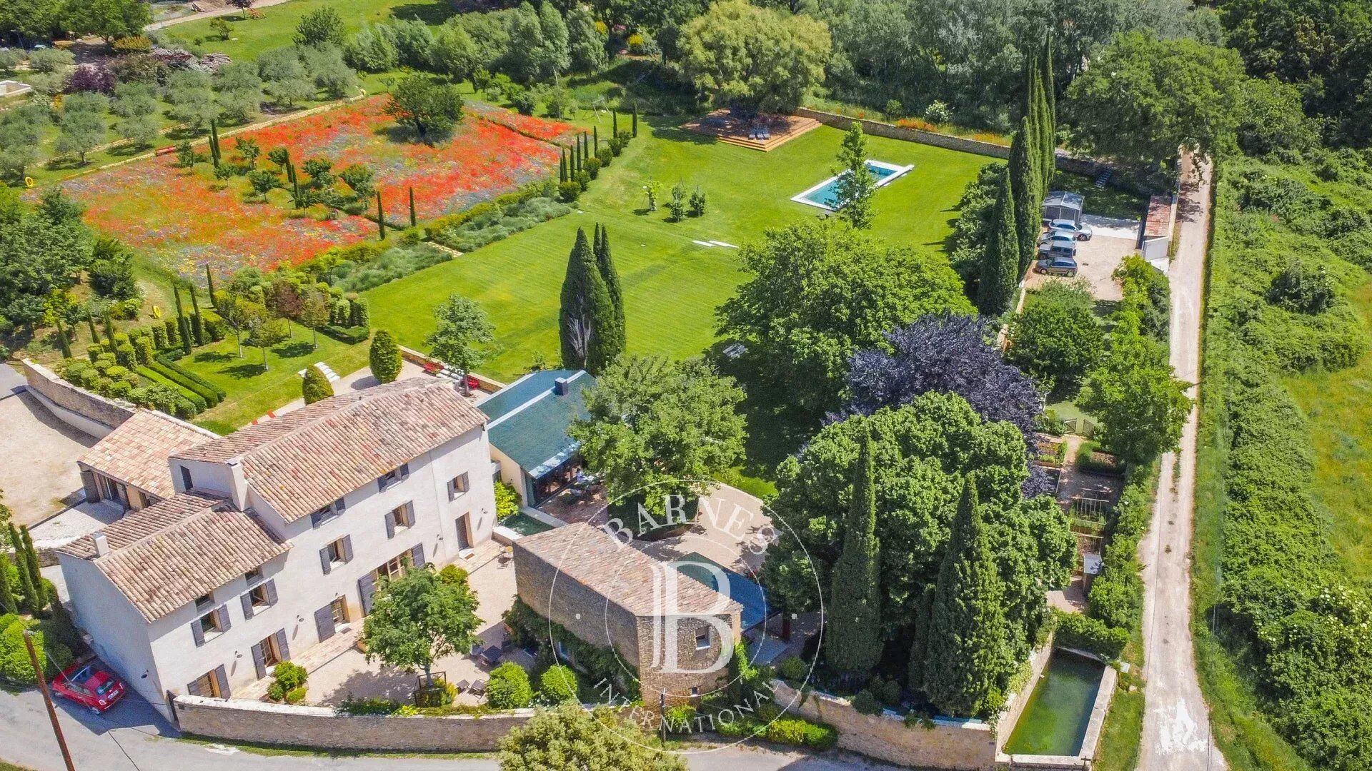 Propriété  T15 à vendre Lourmarin 84160