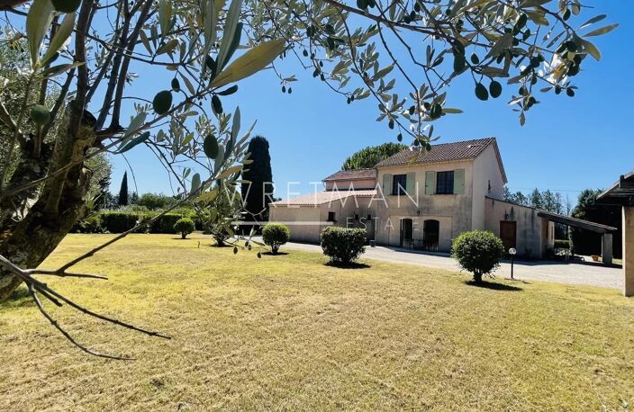 Charmante propriété avec 1 hectare de terrain  - Le Luc en Prove — photo 2