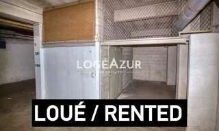 Garage   m² à louer à Antibes (06600)