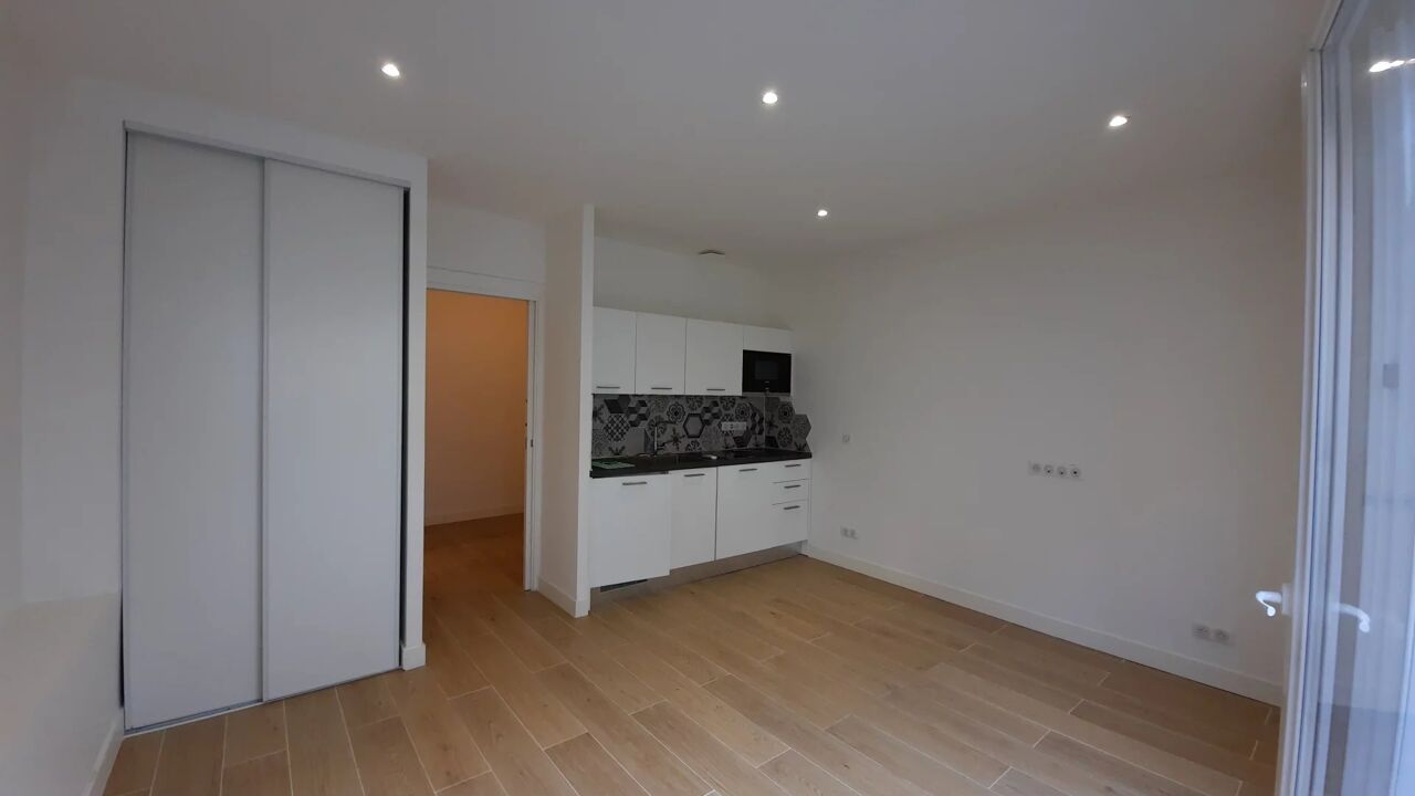 appartement 2 pièces 28 m2 à vendre à Nice (06200)