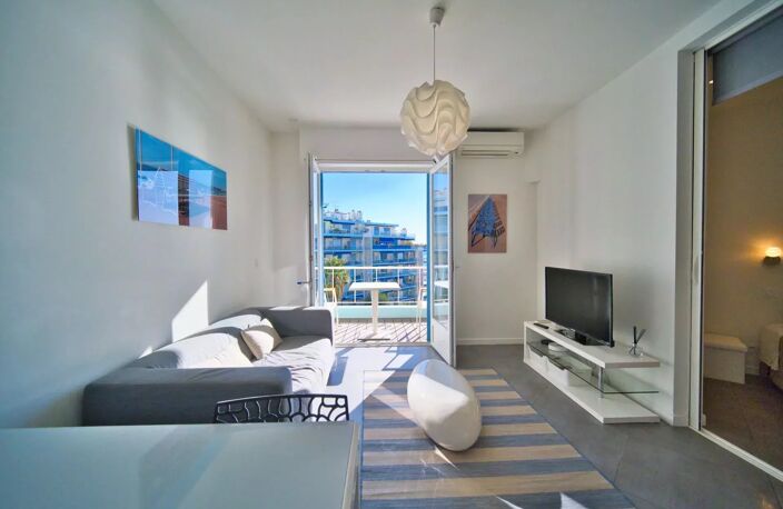 Franck Pilatte vente appartement 2 pièces vue mer — photo 3