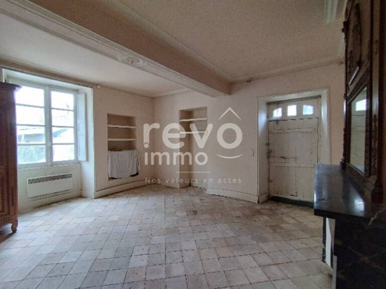 Demeure de ville et village — photo 1