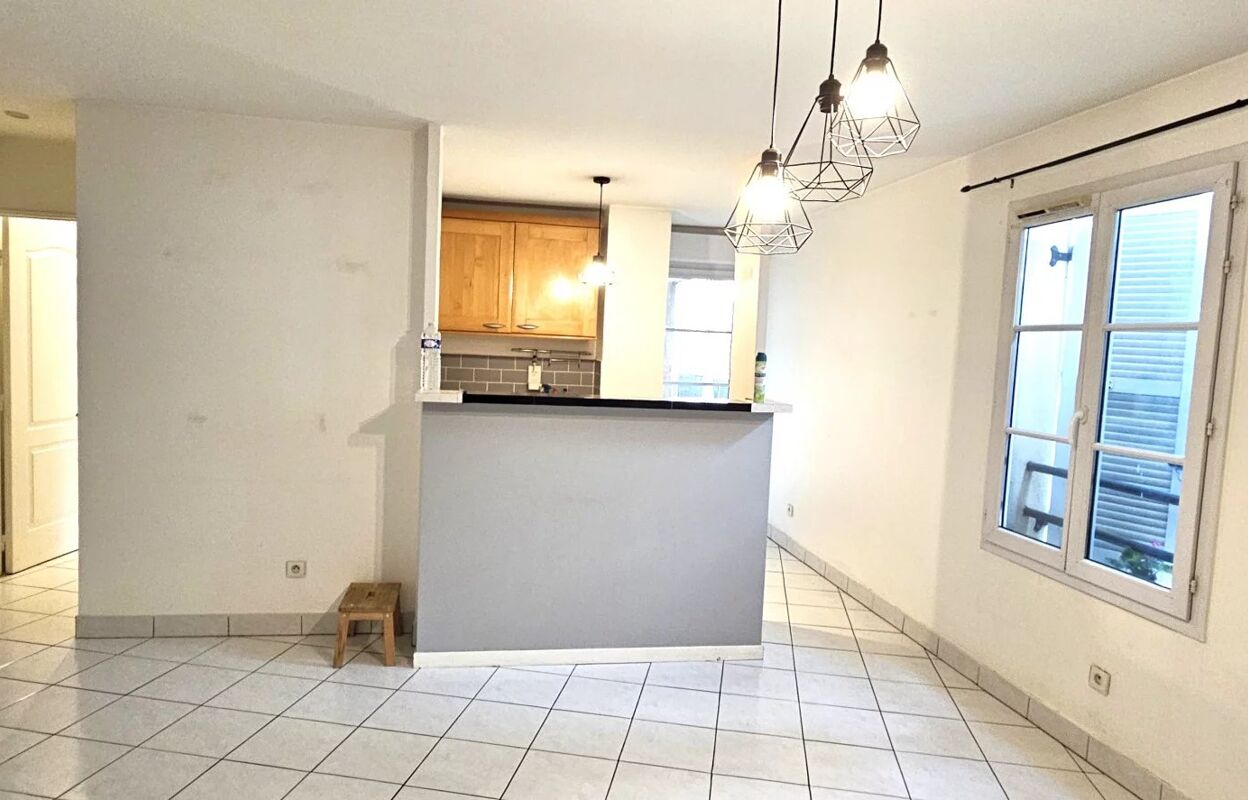 appartement 2 pièces 50 m2 à louer à Mandres-les-Roses (94520)