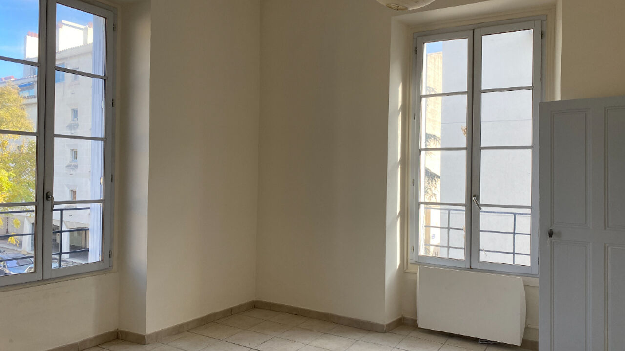 appartement 2 pièces 47 m2 à louer à Avignon (84000)