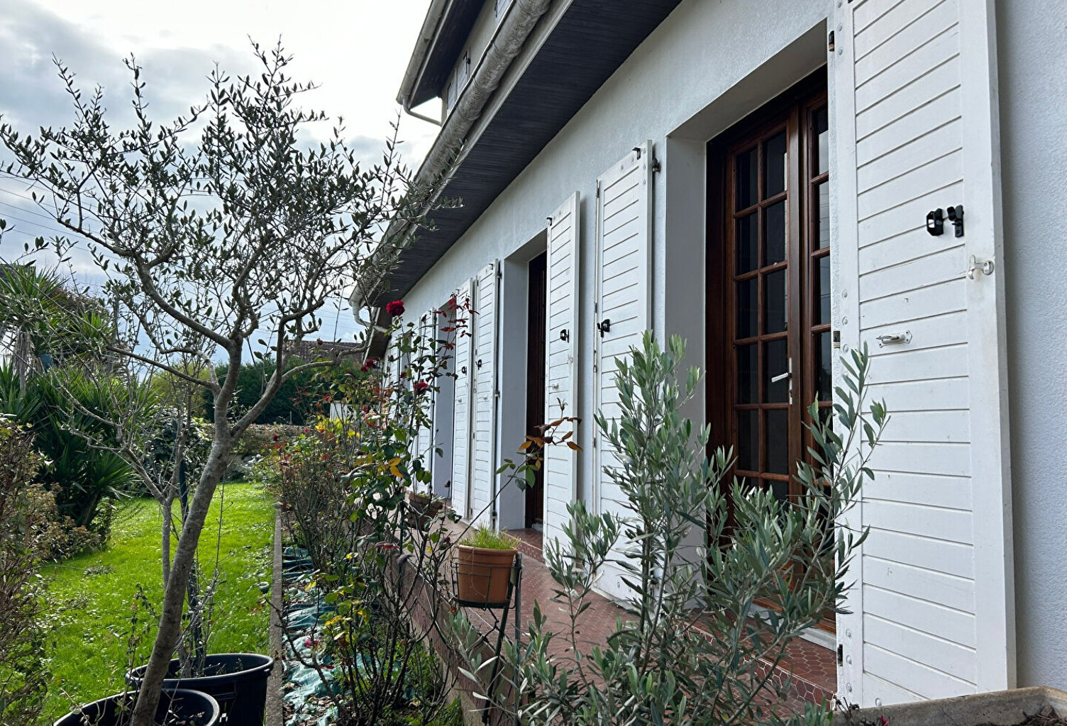 Haut de Lons, très belle villa traditionnelle  au calme et pr... — photo 1