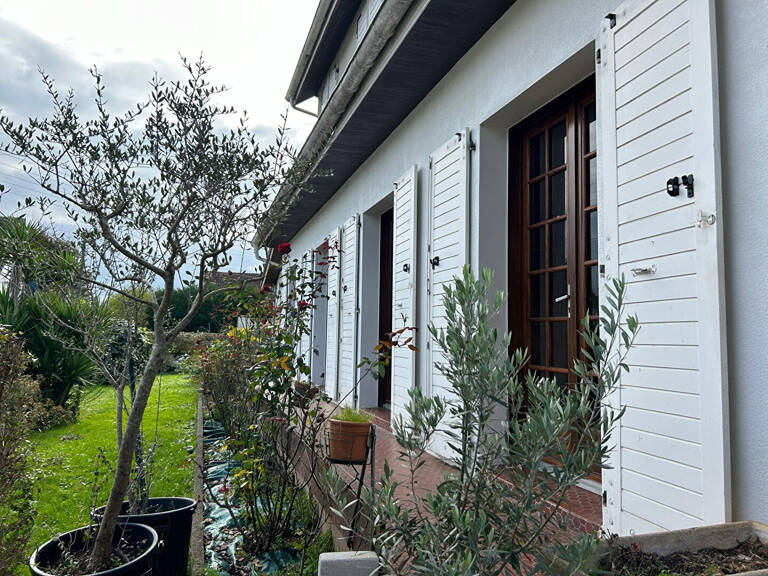 Haut de Lons, très belle villa traditionnelle  au calme et pr... — photo 1