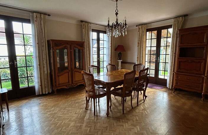 Haut de Lons, très belle villa traditionnelle  au calme et pr... — photo 5