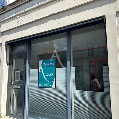 Commerce 4 pièces 840 €