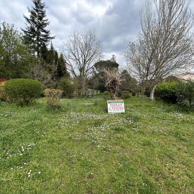 Terrain  99000 €