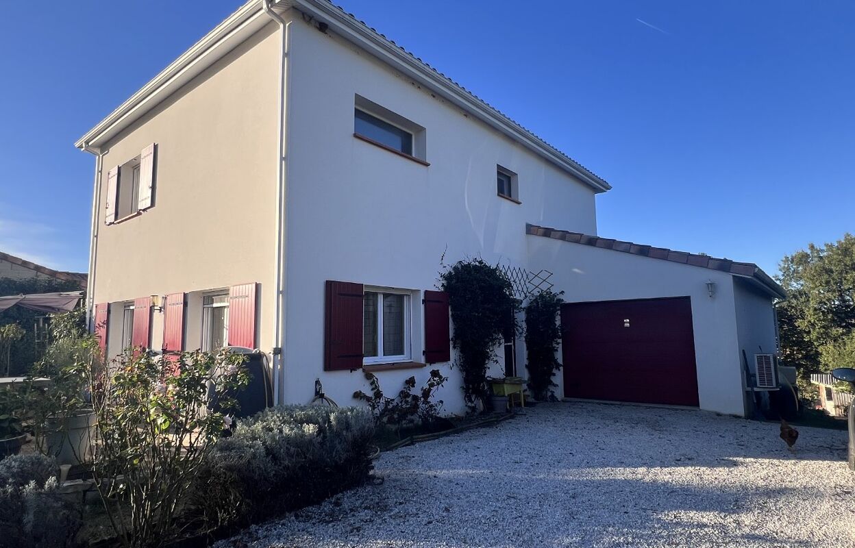 maison 5 pièces 137 m2 à vendre à Cazaux-Savès (32130)