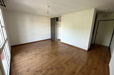 location appartement 400 € CC /mois à proximité de Denguin (64230)