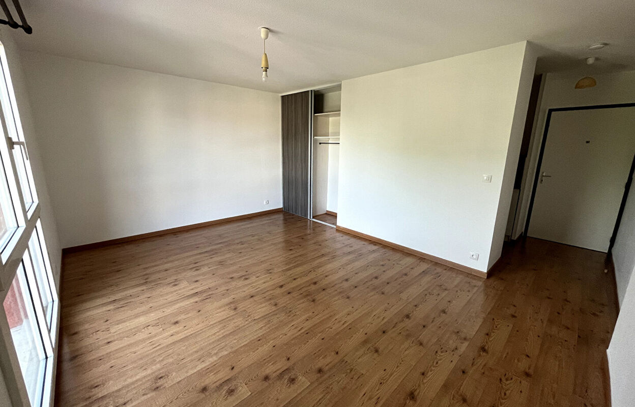 appartement 1 pièces 29 m2 à louer à Lons (64140)