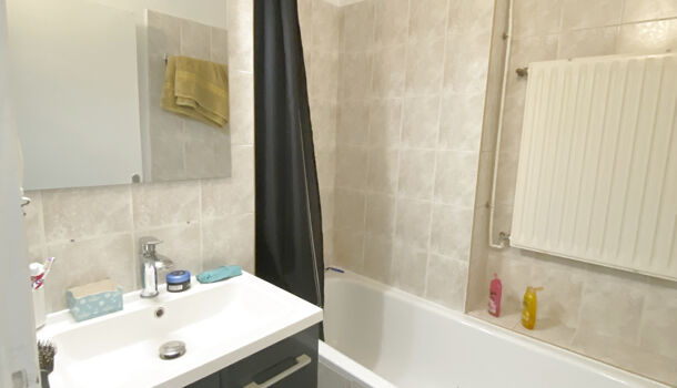 Appartement 3 pièces  à vendre Montélimar 26200