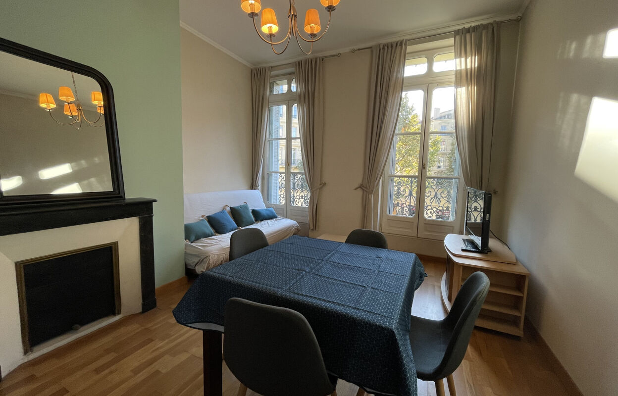 appartement 2 pièces 48 m2 à louer à Marseille 2 (13002)