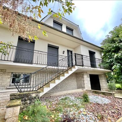 Maison 7 pièces 369250 €