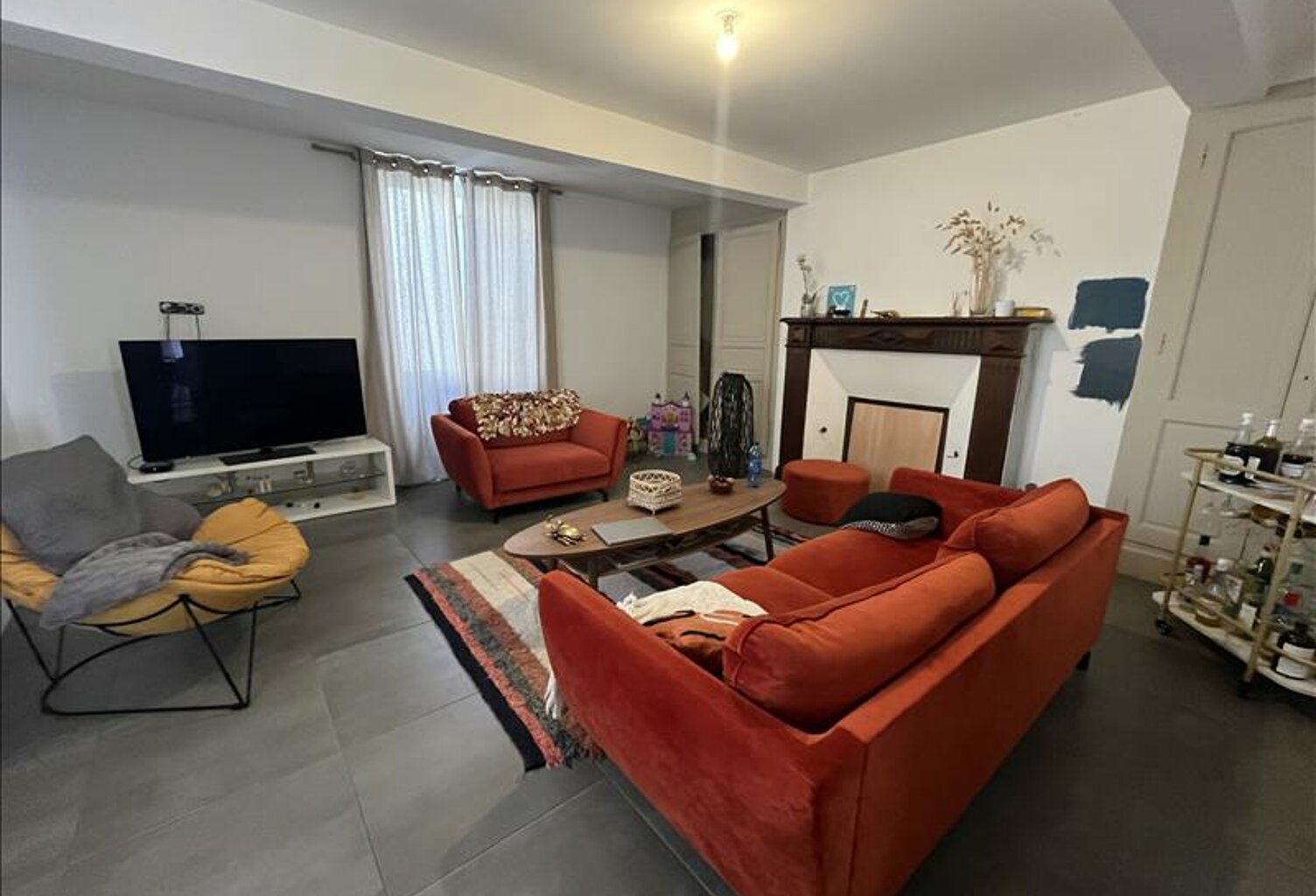 Maison en pierre de 6 pièces principales — photo 1