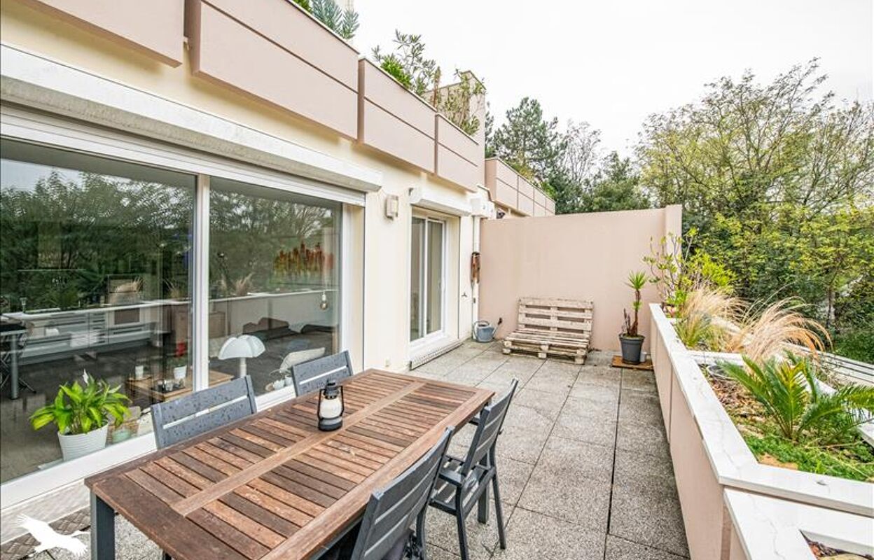 appartement 3 pièces 64 m2 à vendre à Floirac (33270)