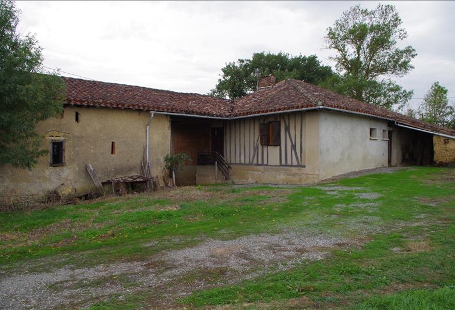 Ferme (tte) de 3 pièces principales — photo 1