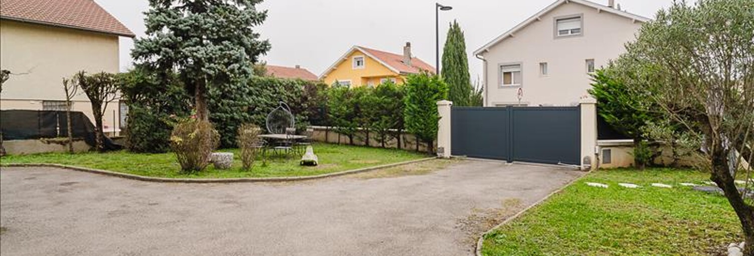 Maison 5 Pièces 154 m² à vendre à Décines-Charpieu (69150)