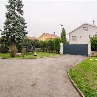 Maison 5 pièces 598830 €