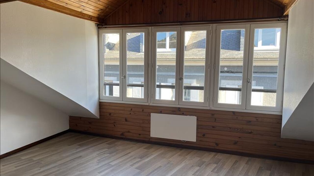 appartement 2 pièces 40 m2 à vendre à Bagnères-de-Bigorre (65200)