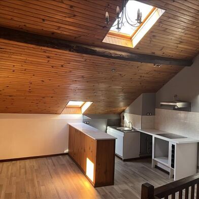 Appartement 2 pièces 93075 €