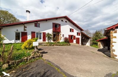 vente maison 627 000 € à proximité de Armendarits (64640)