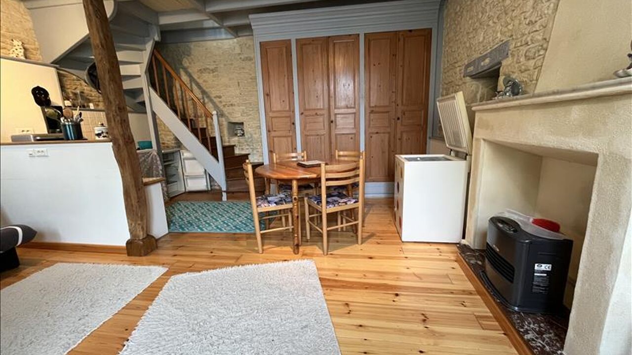 maison 2 pièces 62 m2 à vendre à Beauvais-sur-Matha (17490)