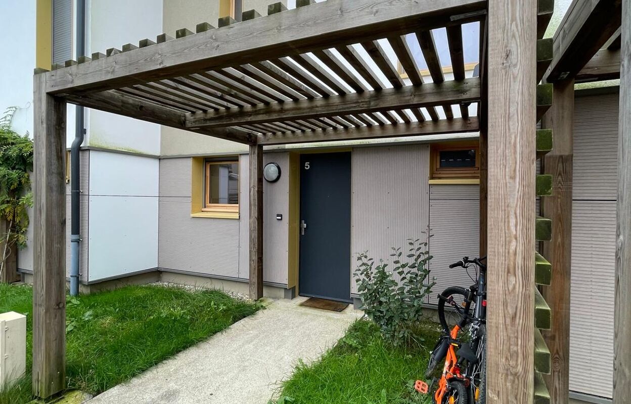 maison 4 pièces 81 m2 à vendre à Bussy-Saint-Georges (77600)