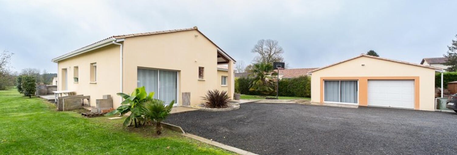 Maison 6 Pièces 155 m² à vendre à Jussas (17130)