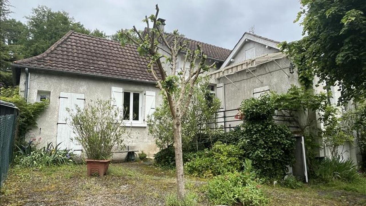 maison 4 pièces 85 m2 à vendre à Le Lardin-Saint-Lazare (24570)