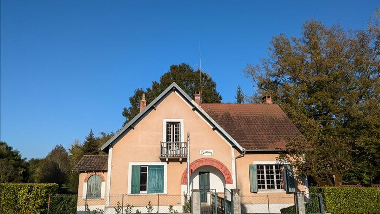 maison 7 pièces 188 m2 à vendre à Hautefort (24390)