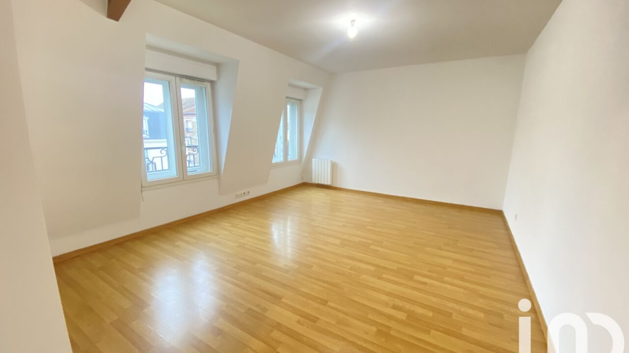 appartement 2 pièces 51 m2 à vendre à Corbeil-Essonnes (91100)