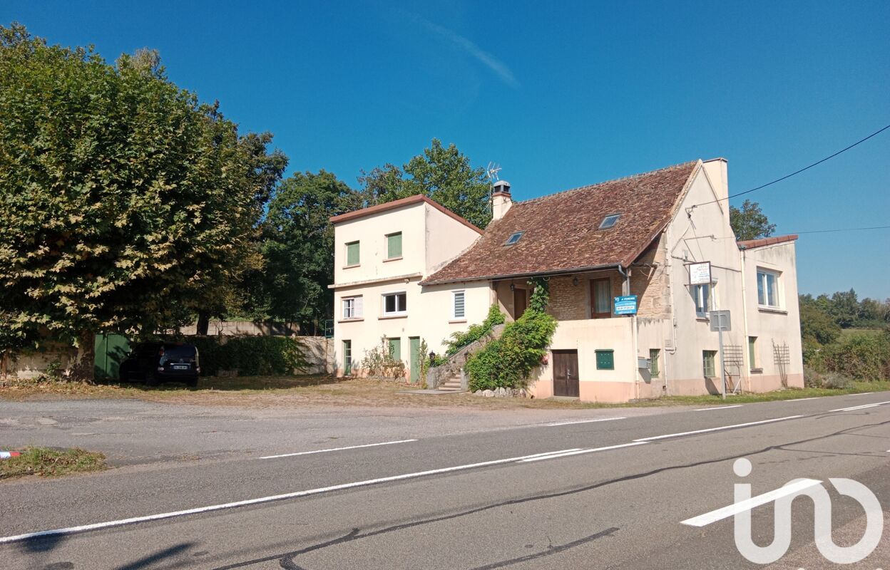 maison 12 pièces 340 m2 à vendre à Sigy-le-Châtel (71250)