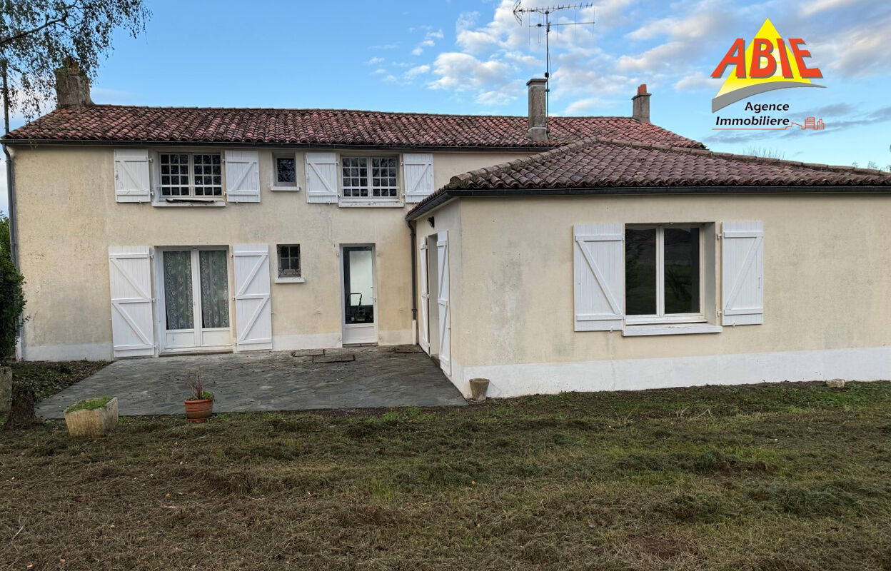 maison 6 pièces 166 m2 à vendre à Xanton-Chassenon (85240)