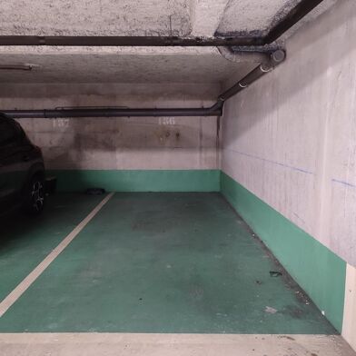 Parking 12 m²